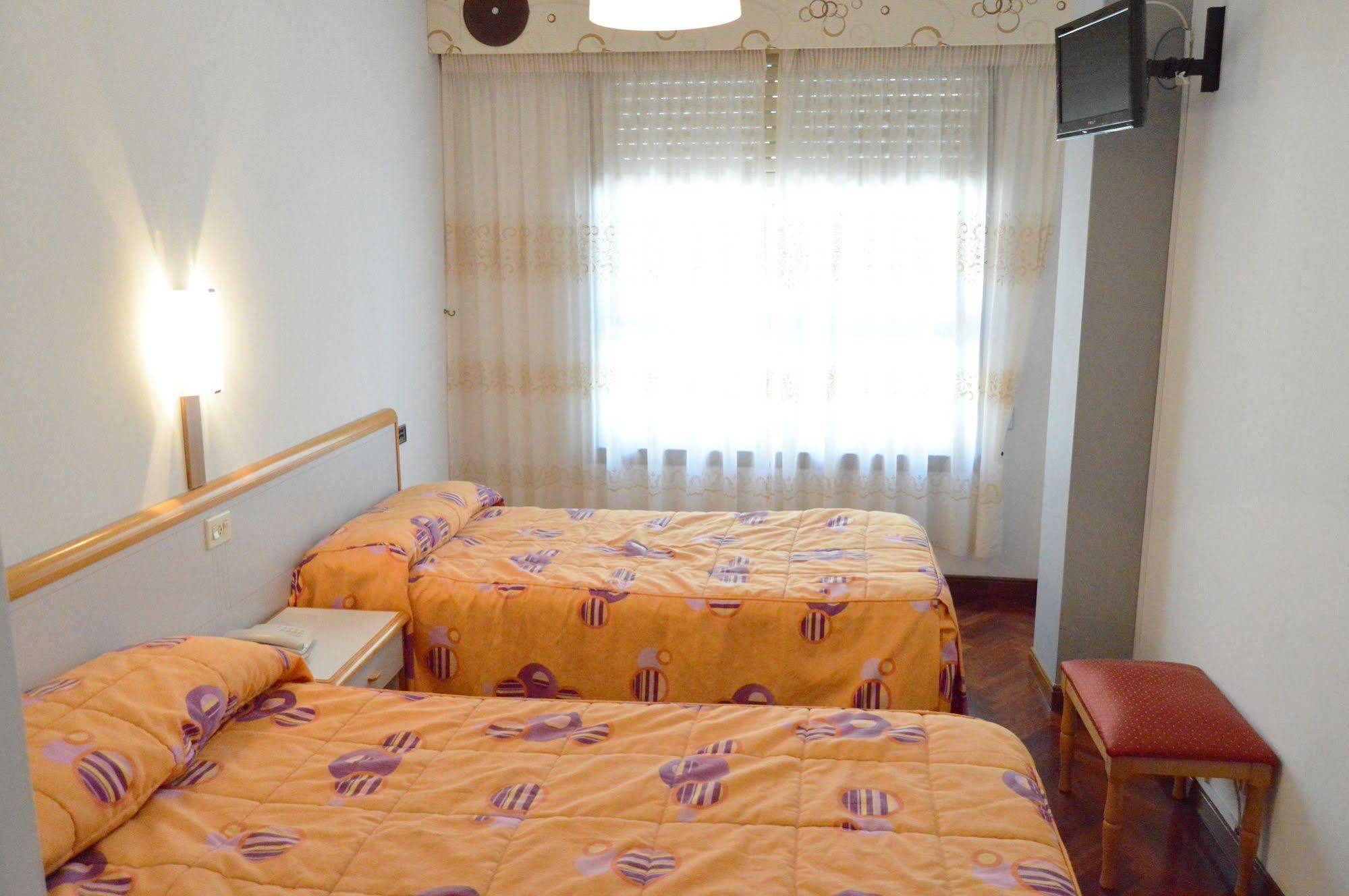 Hotel Cristal 1 A Coruna Luaran gambar